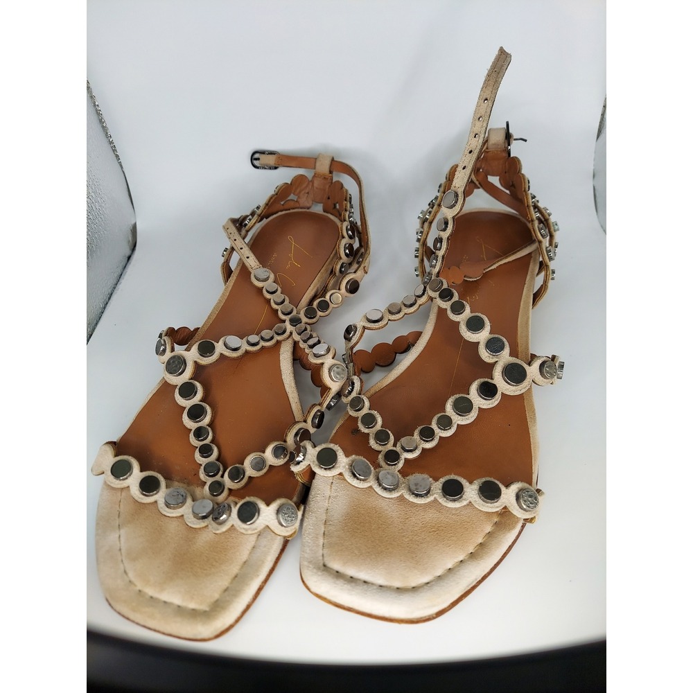 Lola Cruz Studded Leather Gladiator Sandals Beige Tan Square Toe Flat Shoes 36